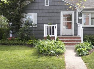 1911 Myrtle Ter, Linden, NJ 07036