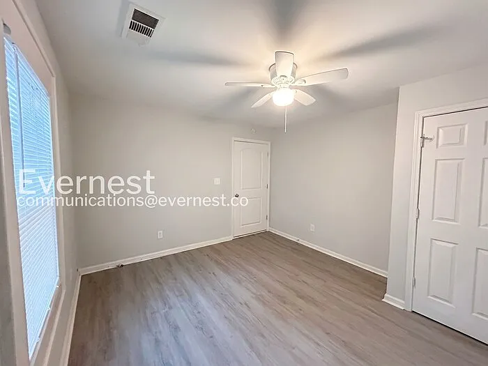 1875 Conrad Ave SE — Photo 11