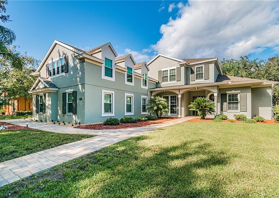 1st image of 220 Southern Magnolia Ln