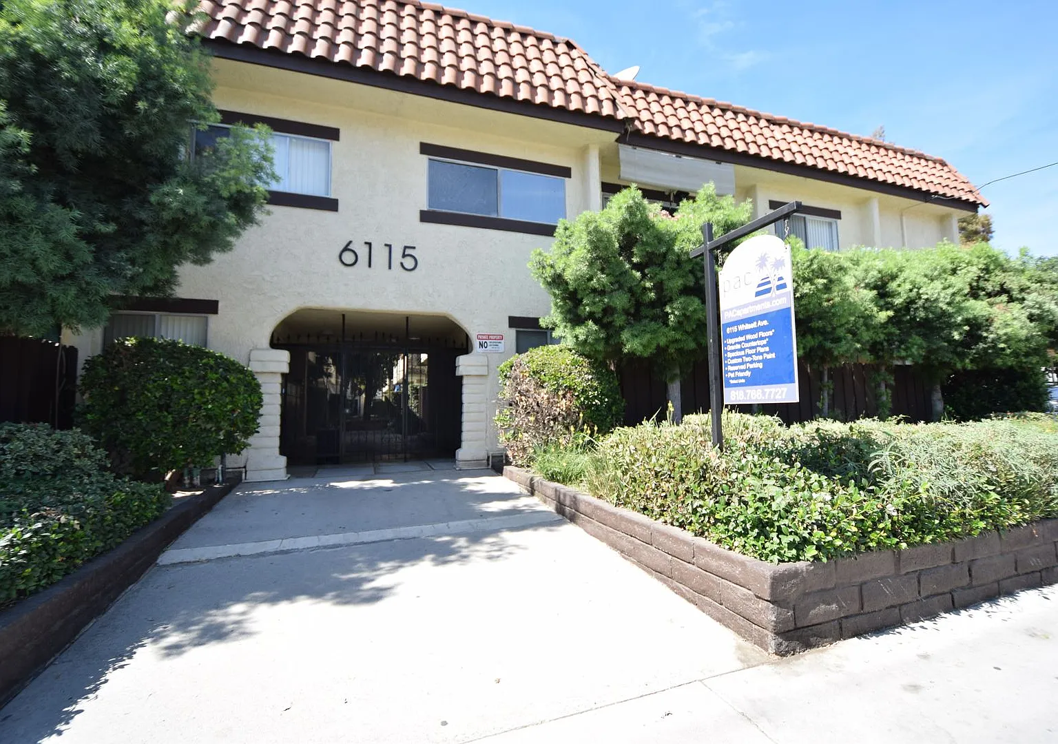 6115 Whitsett Ave — Photo 1