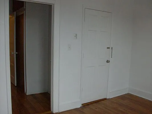 Rented by Washington Realty Corp. | media 27