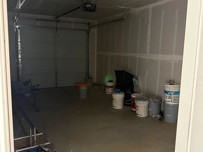 908 Fairfax Rd — Photo 4