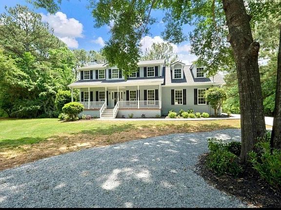 3rd image of 626 Pine Knoll Ct #1