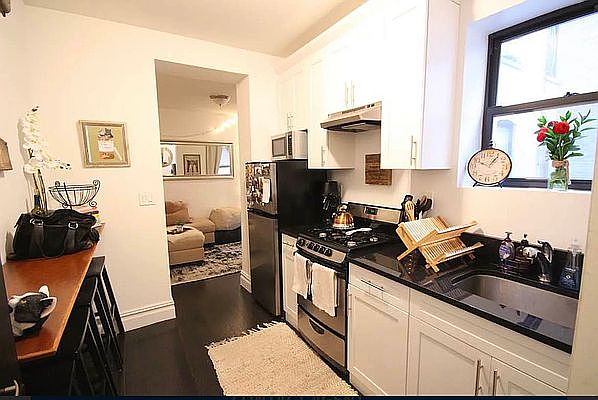 1st image of 530 E 84th St #21