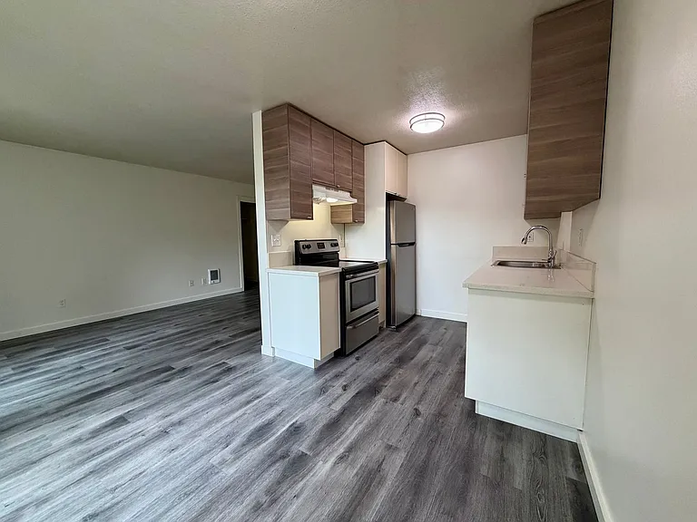 Holgate Lofts — Photo 35