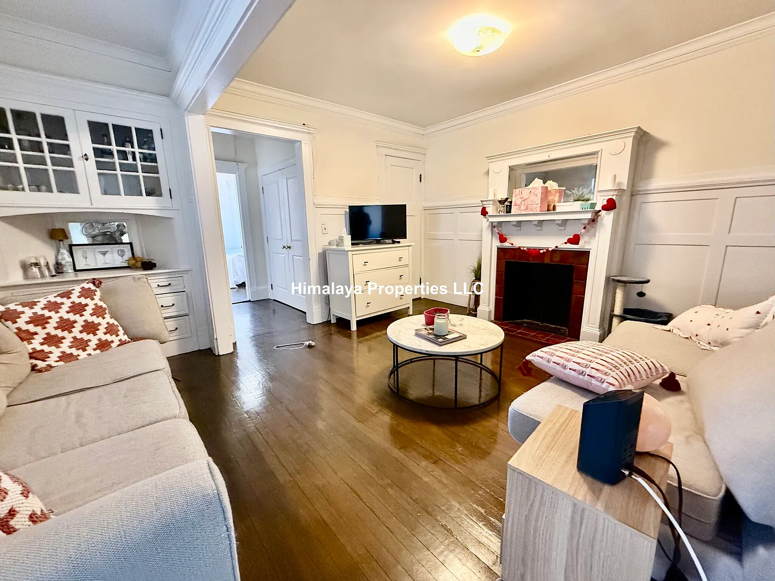 3 bed, $5,500 — Photo 2