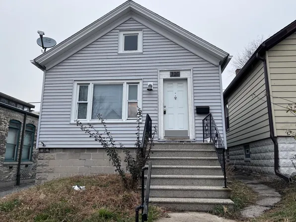 320 E Lincoln Ave, Milwaukee, WI 53207