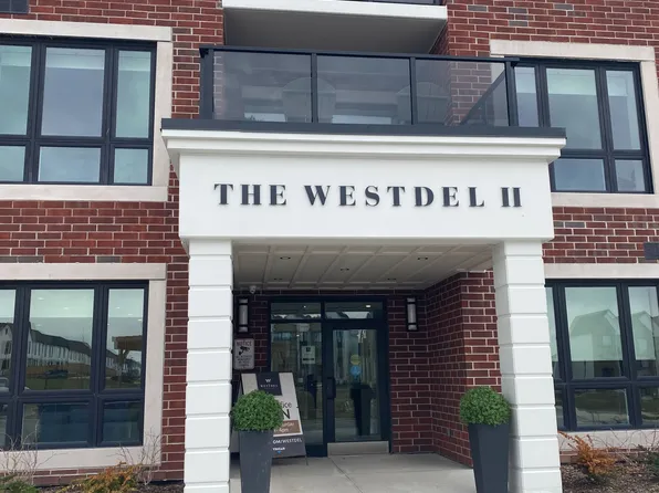 1560 Upper West Ave #201, London, ON N6K 0M4