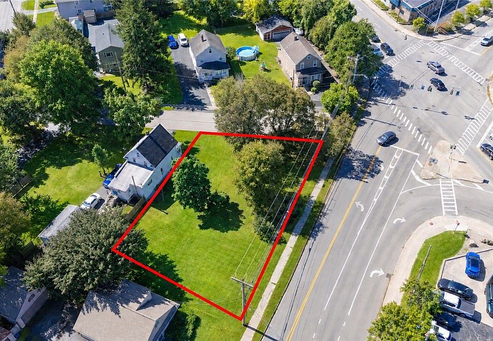 1st image of 212/214 Oak St Lot 6
