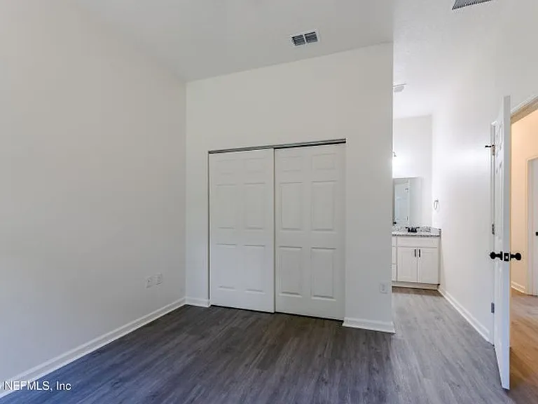 8123 Siskin Ave — Photo 16