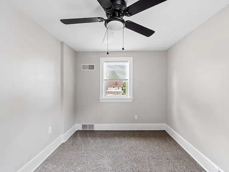 341 E Catawba Ave #341ECATAWBA — Photo 8