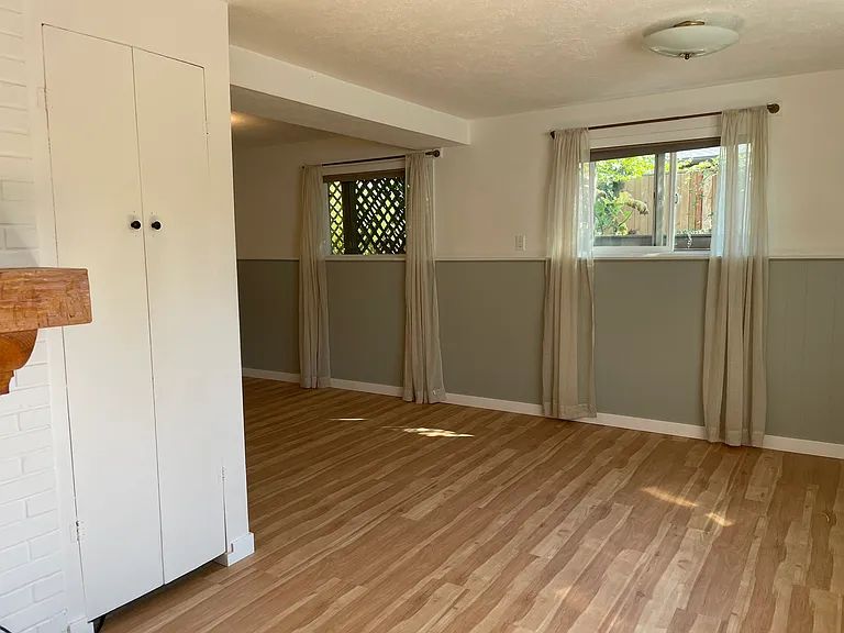 400 SE 111th Ave — Photo 8