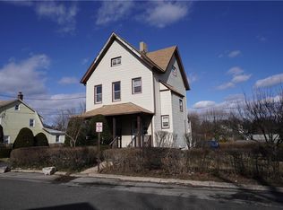 8 Koch St, New Rochelle, NY 10801