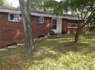 702 W Sutter Rd, Glenshaw, PA 15116