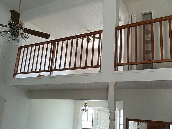 5th image of 1815 Kingwood Dr