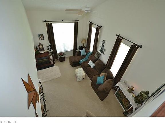 3rd image of 8598 Mandell Dr