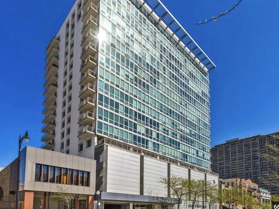 1st image of 1845 S Michigan Ave Unit 1610