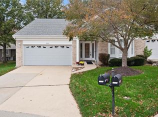 2420 S Lakeridge Ct #10, Lake Saint Louis, MO
