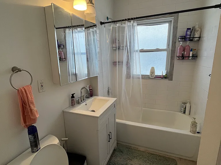 30 Elmira St #1 — Photo 11