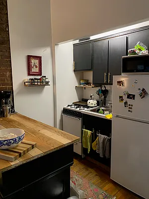 Rented by CNYC Apartments | media 12