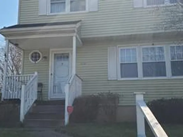 135 Wisteria Ave, Cherry Hill, NJ 08002