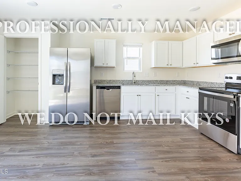 109 Ferry Ct — Photo 5