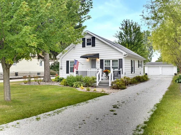 314 E Midland Rd, Auburn, MI 48611