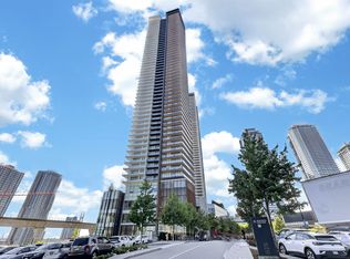 4650 Brentwood Blvd #811, Burnaby, BC V5C0M3