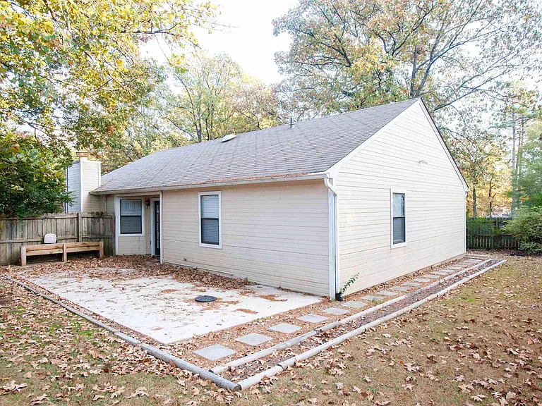61 Pin Oak Loop — Photo 16