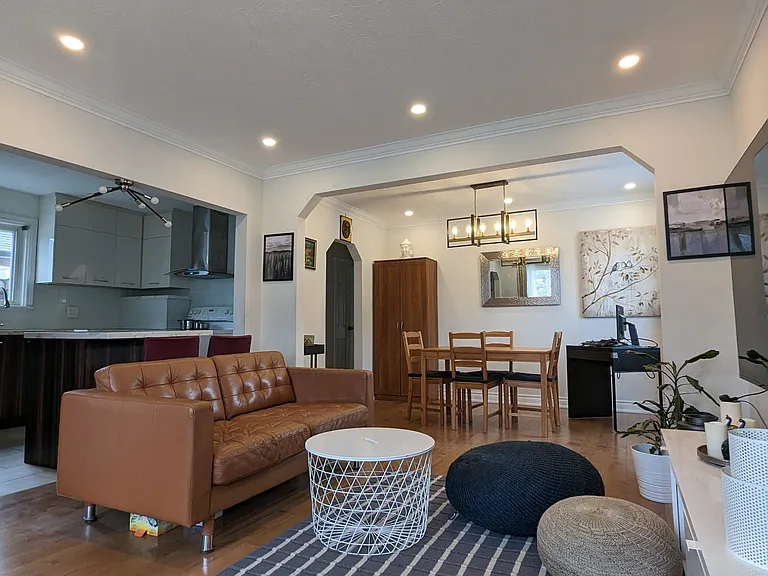 85 Ranstone Gdns #MAIN — Photo 2