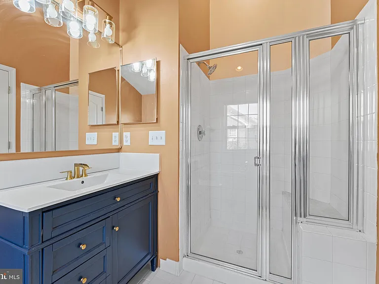 702 Anoosh Ct — Photo 20