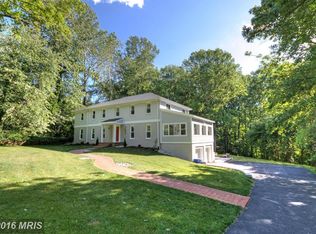 4820 Fox Chapel Rd, Fairfax, VA 22030