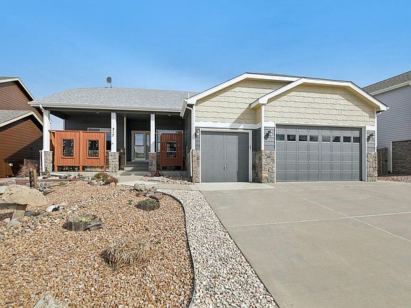 2nd image of 317 Kirkland Ln
