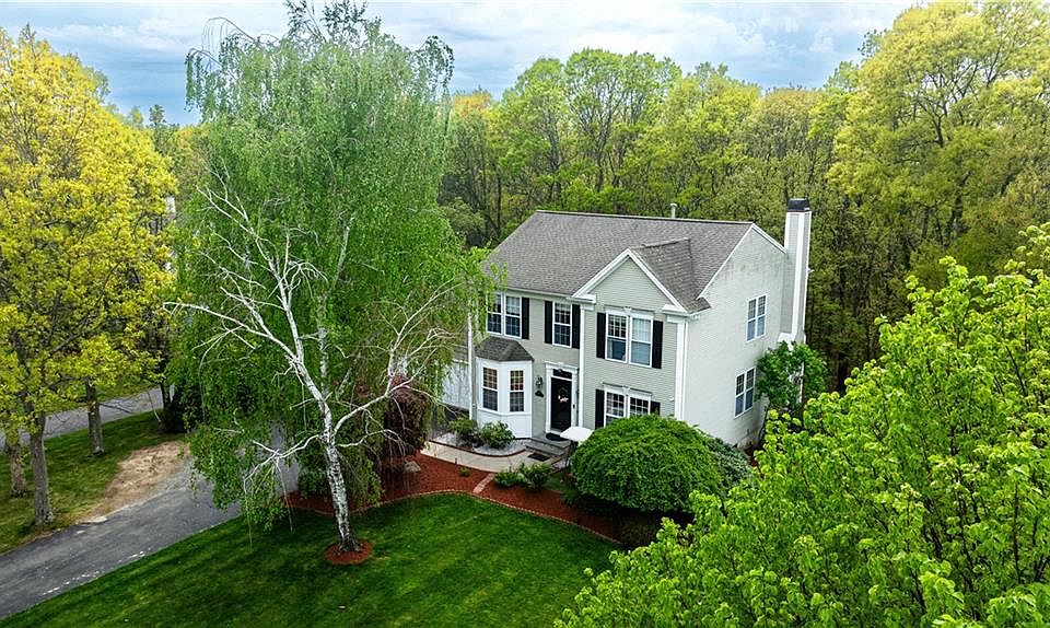 1st image of 115 Castle Rocks Rd