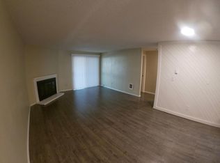 9599 SW Prairie Ter #C, Beaverton, OR 97008