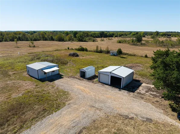 TRACT 7th Br #2675, Arthur City, TX 75411