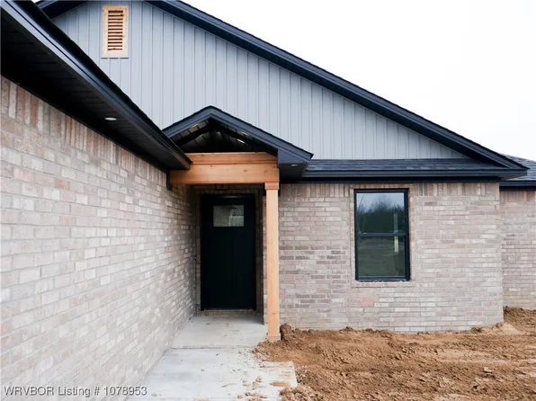 3307 W Highway 255, Lavaca, AR 72941