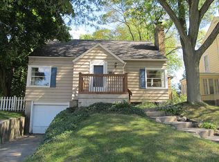 1832 Sylvan Ave SE, Grand Rapids, MI