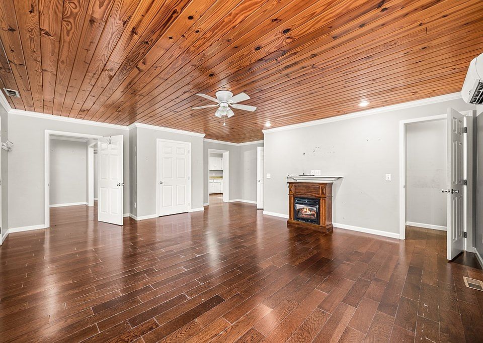 2952 Hanging Limb Hwy, Monterey, TN 38574 MLS 223692 Zillow