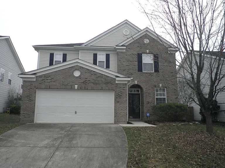 316 Coalyard Dr — Photo 1