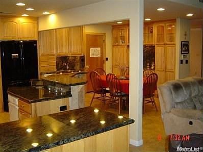 3rd image of 805 Hills Wood Ct