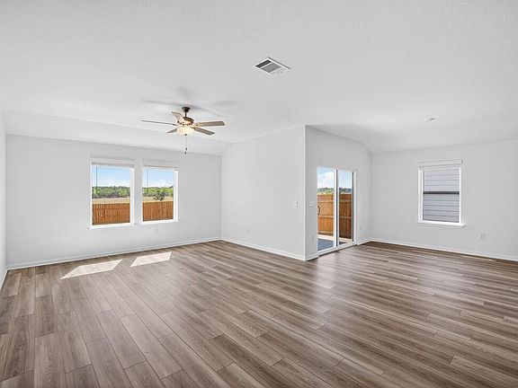 7th image of this home