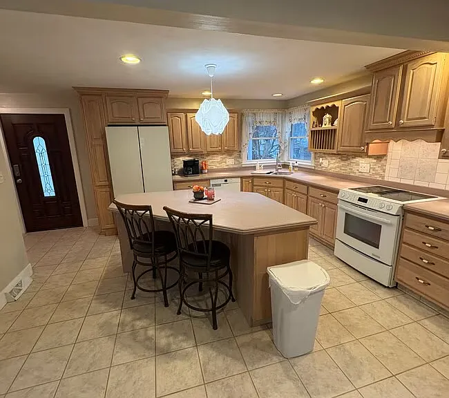 453 Echo Rd — Photo 13