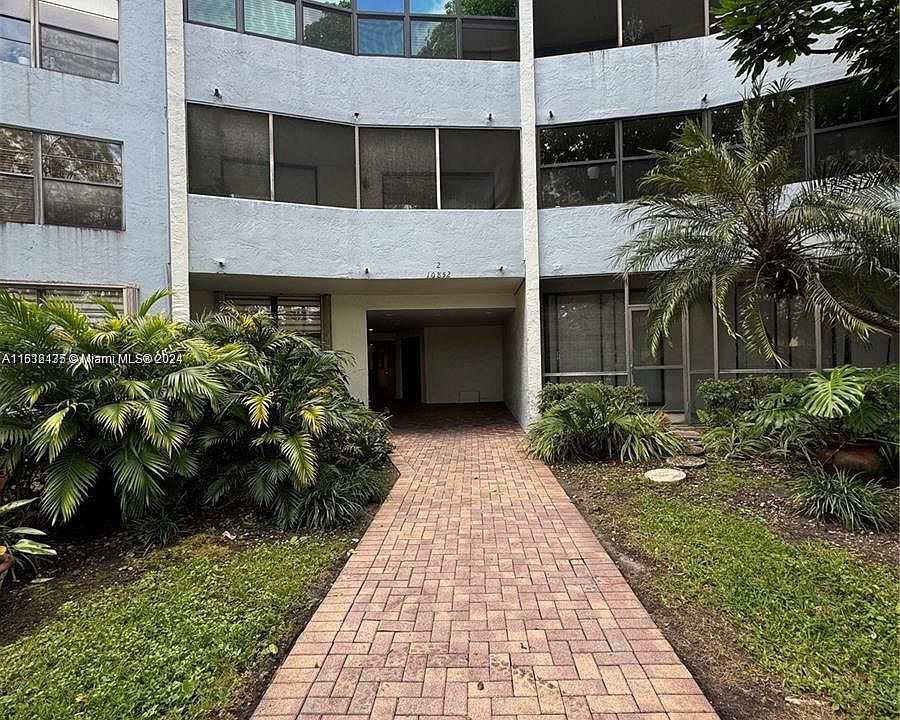 1st image of 10852 N Kendall Dr #418