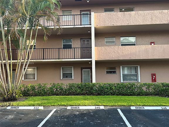 2nd image of 8350 Sands Point Blvd APT E106