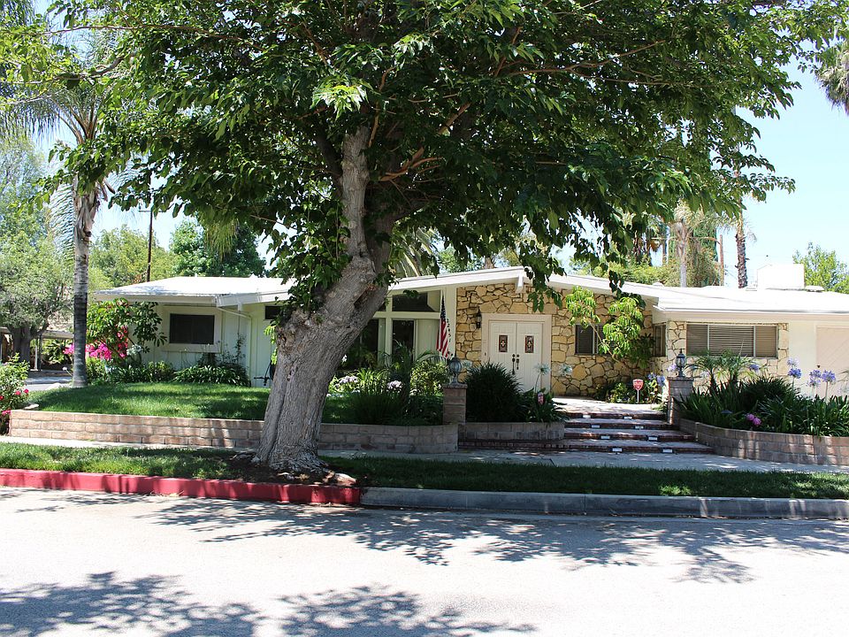 1st image of 22451 Philiprimm St
