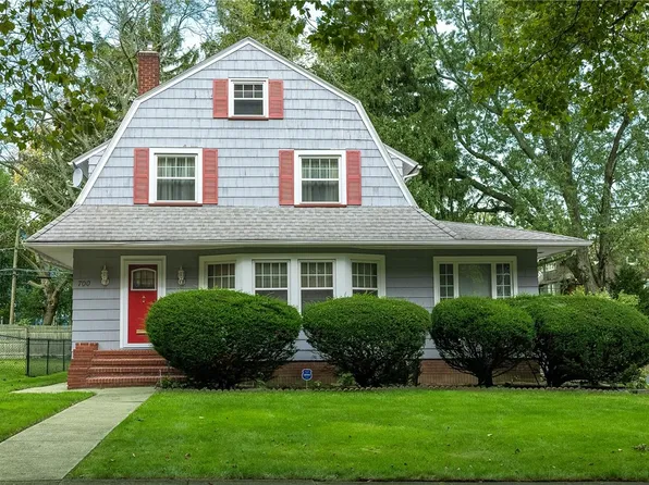 700 Seneca Pkwy, Rochester, NY 14613