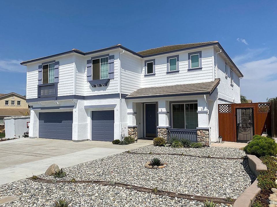 2nd image of 160 Ridge Crest Ct