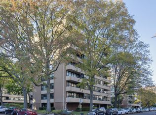 7-24 166th St #4-C, Whitestone, NY 11357