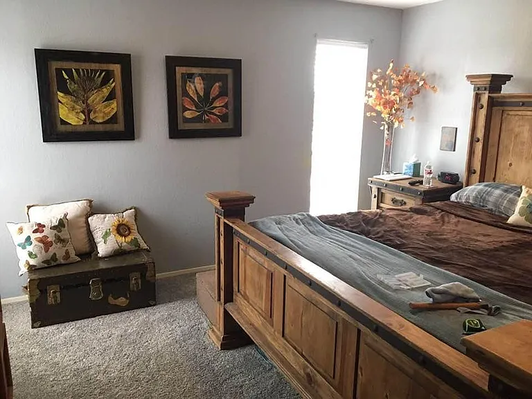 4949 Greenslope Dr — Photo 9
